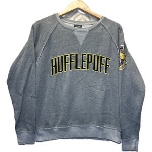 Harry‎ Potter Hufflepuff Crewneck Sweatshirt  Size M Yellow Black Crest